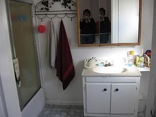 2nd image of 403 W 4th St