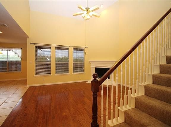 4th image of 5908 Summerwood Dr