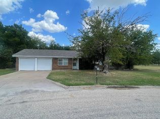 410 Beetham Rd, Mineral Wells, TX 76067