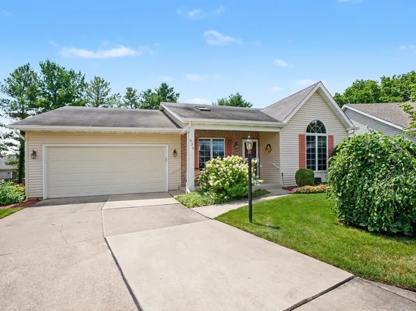 930 Fredricksburg Ct, South Bend, IN 46614