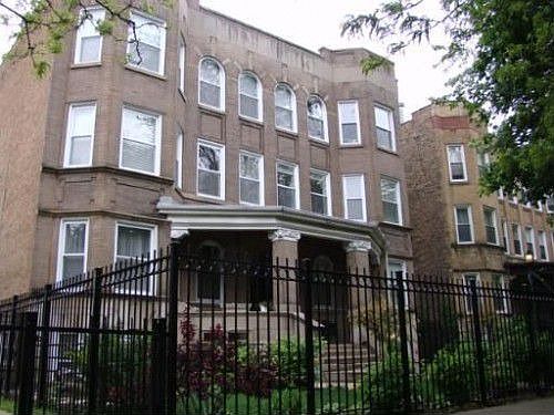 1st image of 4718 N Kenmore Ave