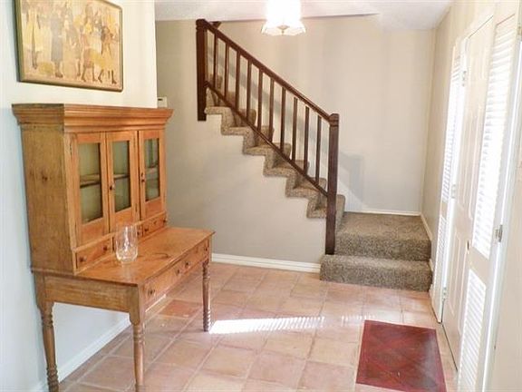 3rd image of 1428 Sheffield Ct