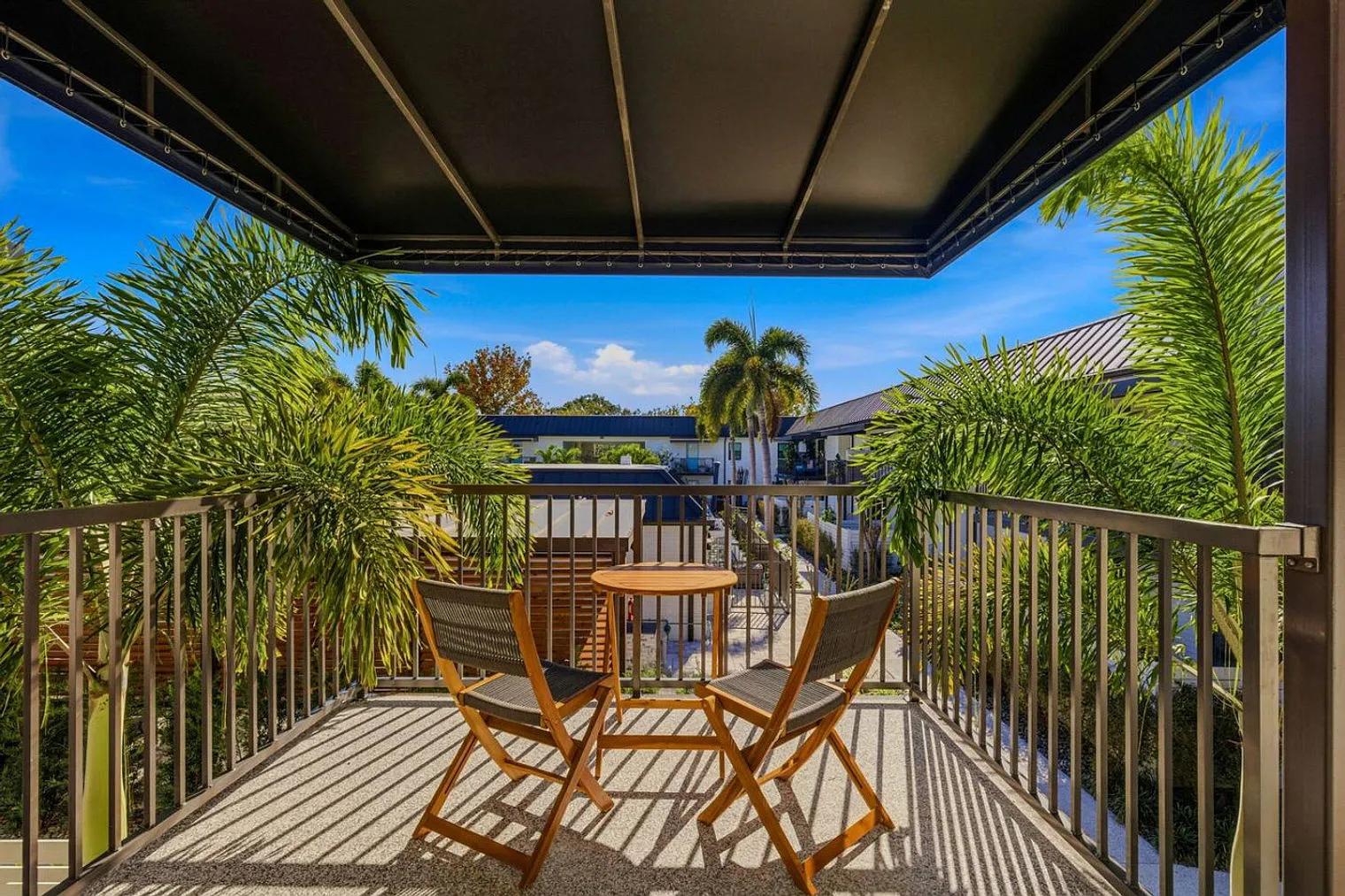 2 bed, 1.0 bath, $6,033 — Photo 4