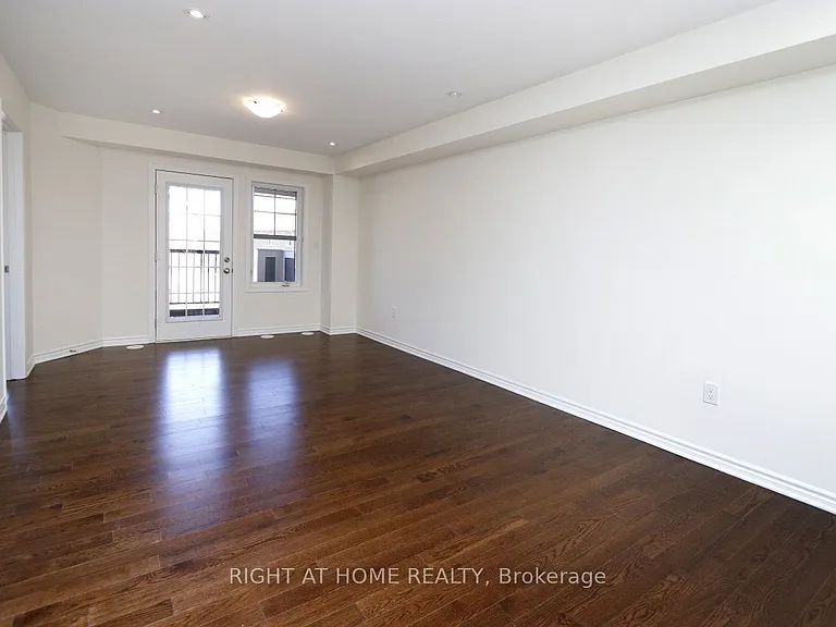 1000 Asleton Blvd #115 — Photo 8