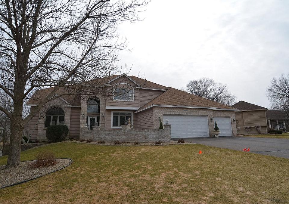 1st image of 4853 Four Seasons Dr