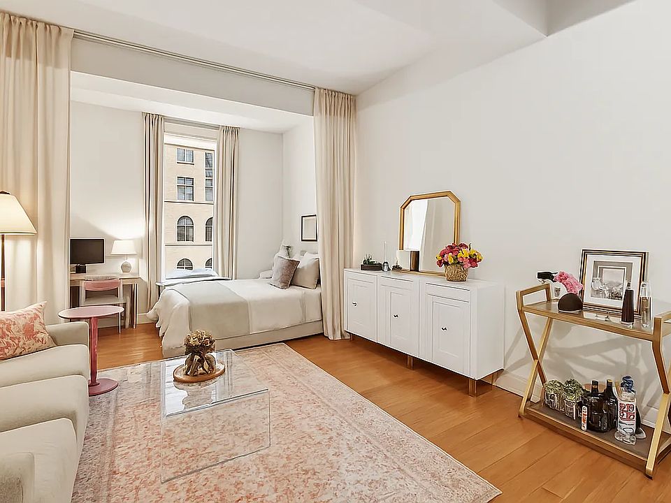 1st image of 99 John St APT 712