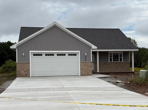 969 Enclave Ct, De Pere, WI 54115