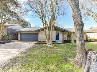 4630 S Flamingo Dr, Seabrook, TX 77586