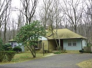 280 Greenbrook Rd, Green Brook, NJ 08812