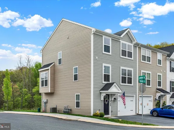 8189 Haley Ct, Harrisburg, PA 17112