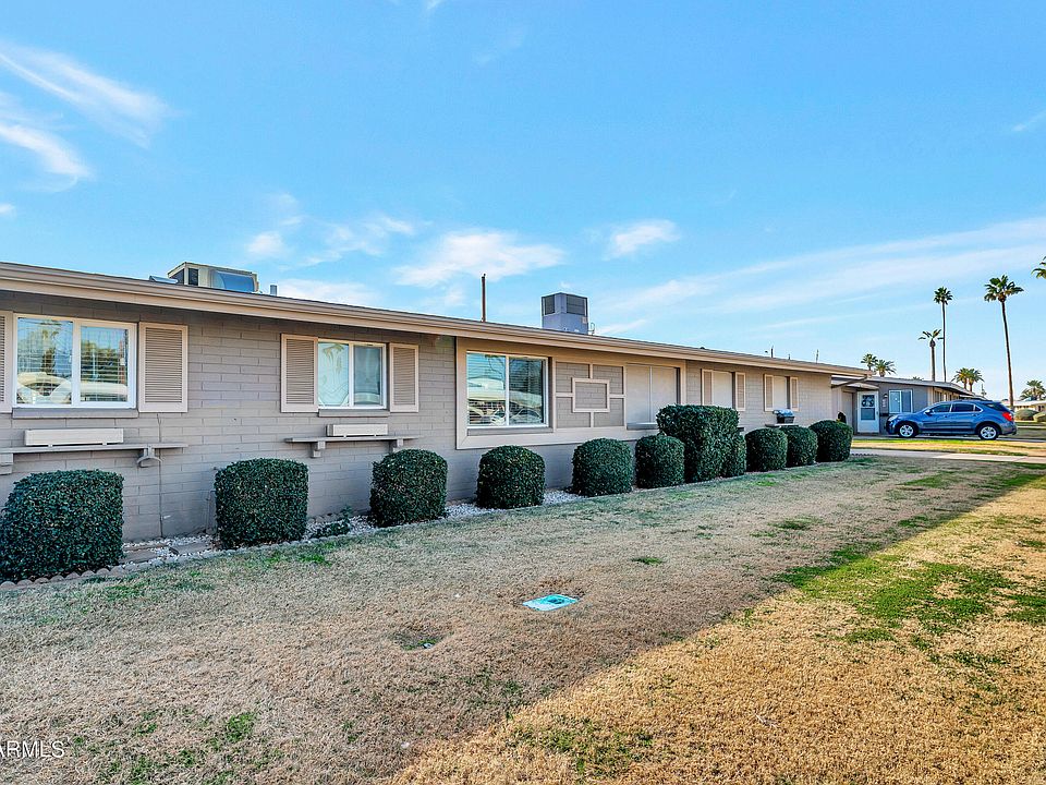 1st image of 10909 W WINDSOR Drive