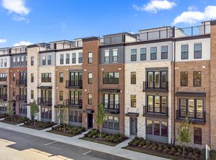 21840 Beckhorn Station Ter, Ashburn, VA 20148