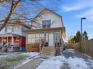 348 Hellems Ave, Welland, ON L3B 3C1