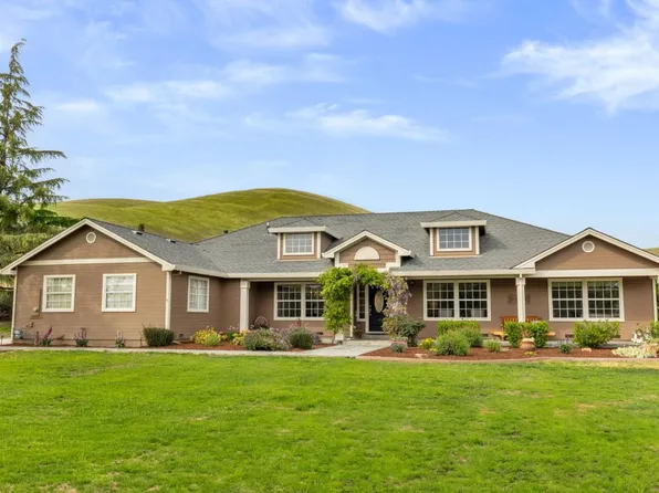 6995 Diablo Hills Rd, Tres Pinos, CA 95075