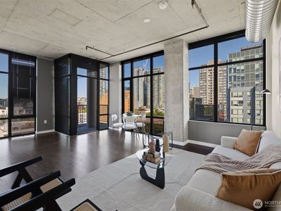 2720 3rd Avenue #1108, Seattle, WA, 98121