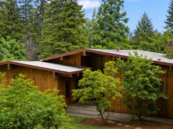 3401 NW Crest Dr, Corvallis, OR 97330
