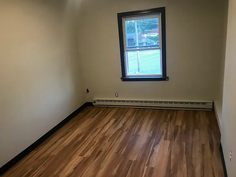 55 N Main St #9RESIDENTIAL — Photo 8