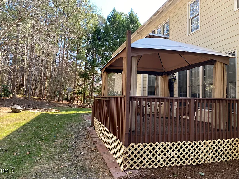 108 Flora Springs Dr — Photo 43