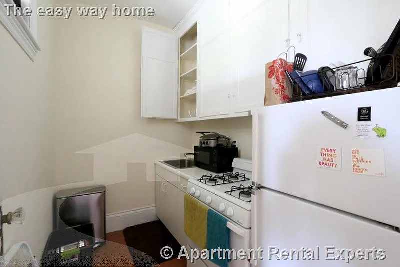 1 bed, $2,600 — Photo 3