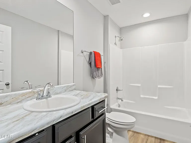 3835 Avon Rd #B3 — Photo 15