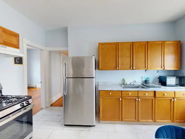 61 Crescent Ave #2, Dorchester, MA 02125