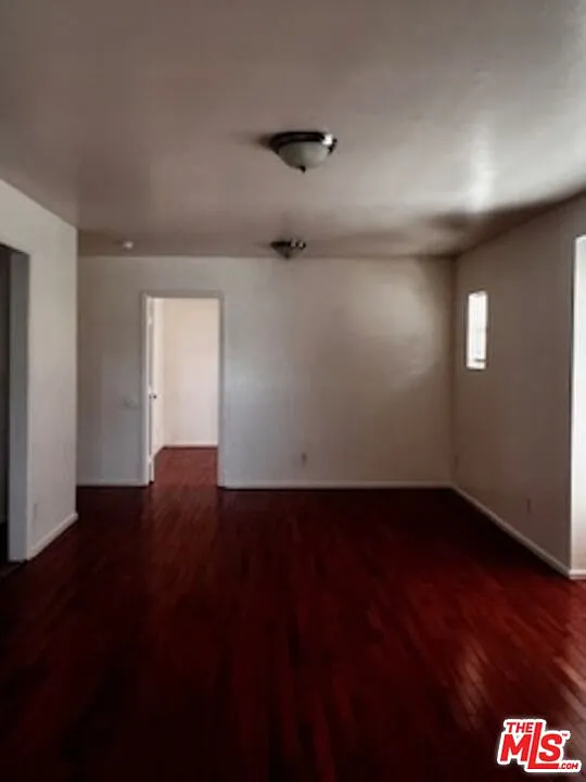 2 bed, 880 sqft, $2,900 — Photo 3