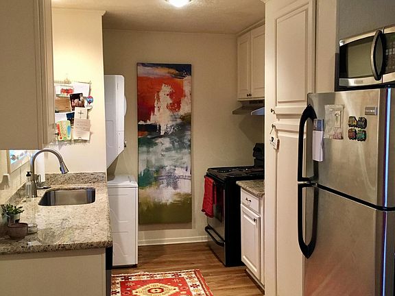 Unit 1204 - same floor plan/finishes