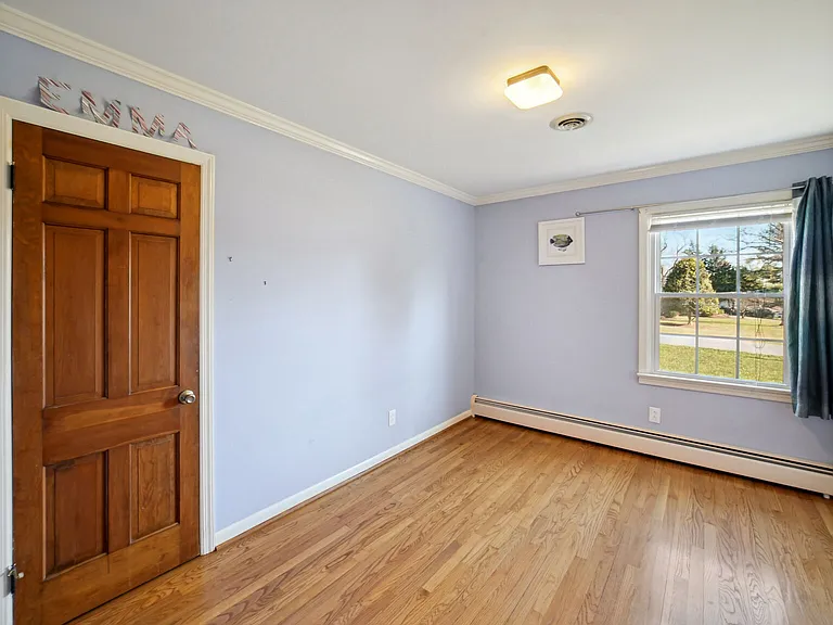 4322 Cross Country Dr — Photo 2