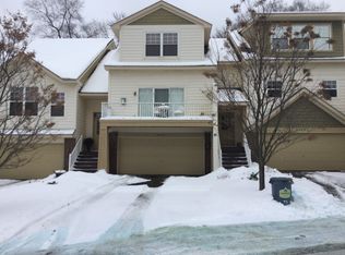 4002 Cedar Grove Ln, Eagan, MN 55122