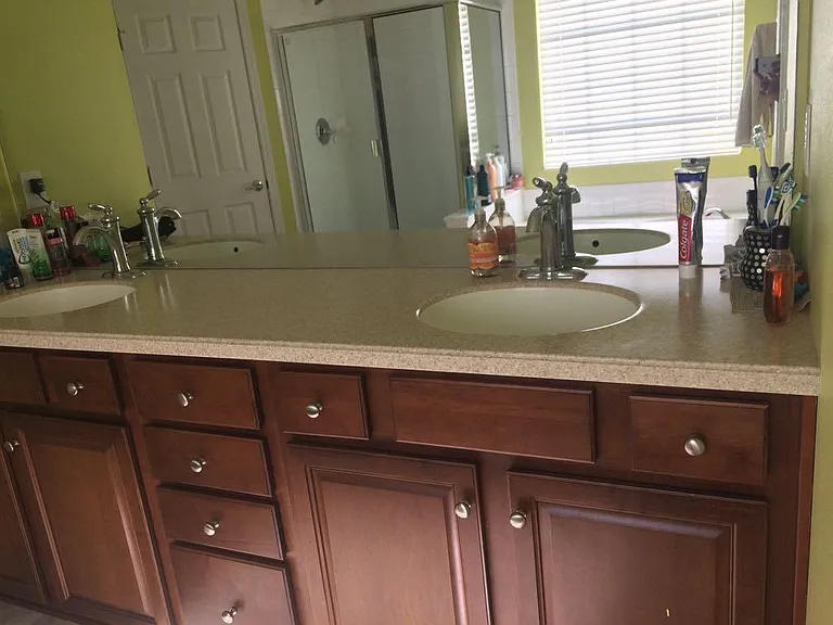 4240 Clybourne Ln — Photo 9