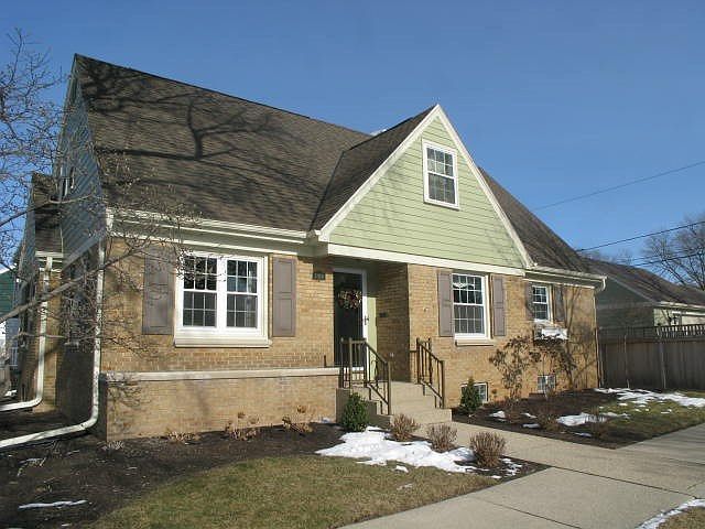 1st image of 500 E Chateau Pl