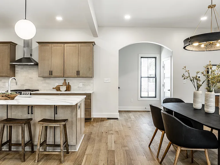 3868 N Park Ave — Photo 16