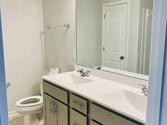 3rd image of 209 Gremar Dr