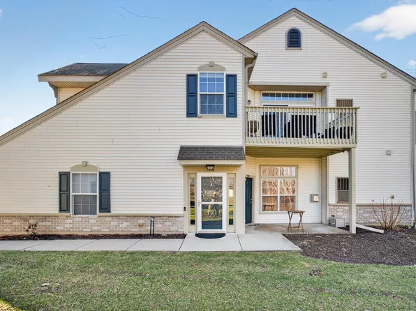 996 Bedford COURT #202, Mount Pleasant, WI 53406