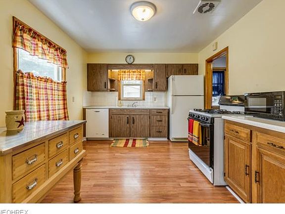 2nd image of 6193 Denison Blvd