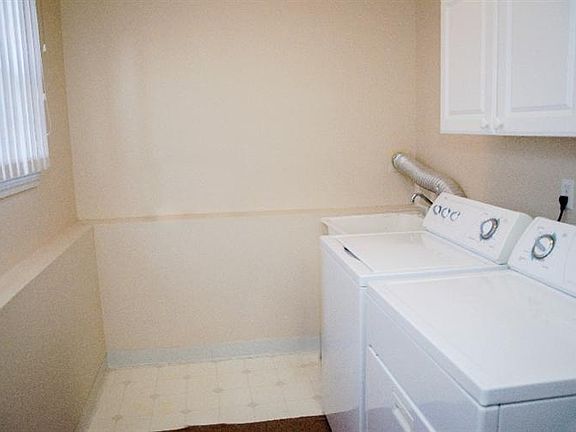 4th image of 7172 Glacier Pointe Dr