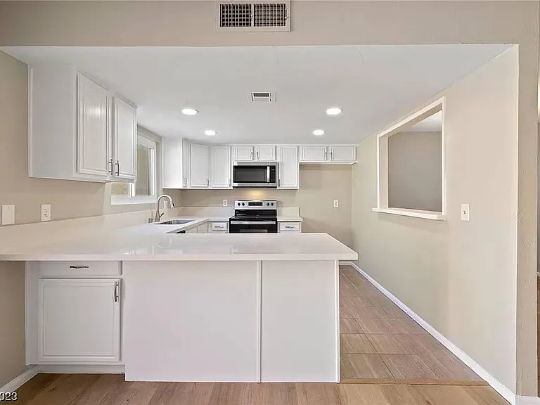 Newly Remodeled Kitchen with Brand New Stainless Steel Appliances