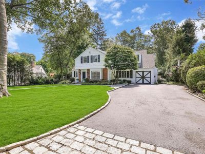 16 Laurel Lane, Roslyn Heights, NY, 11577