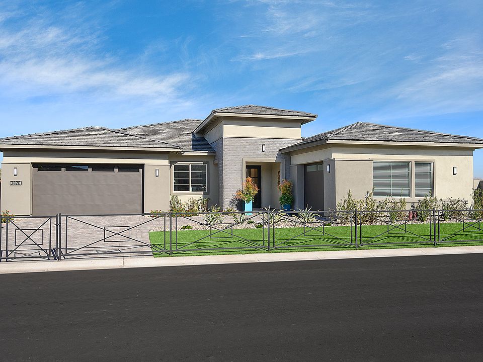 Pinnacle Model Exterior