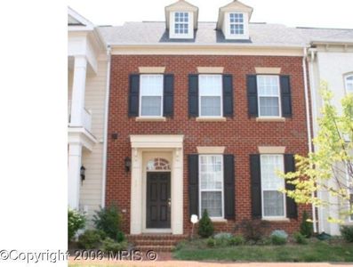 13711 Pinnacle St, Woodbridge, VA, 22191