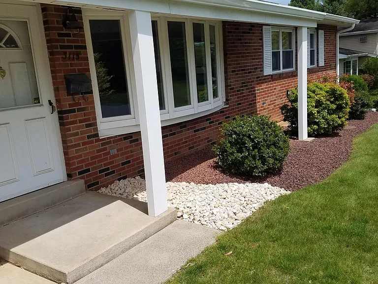 Mosser Dr — Photo 6