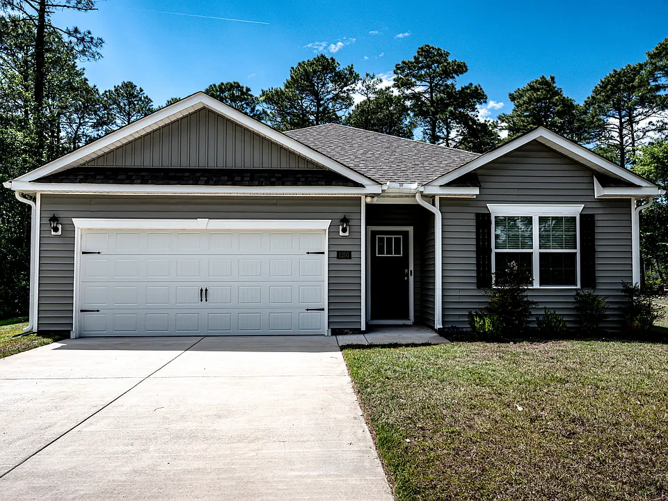 1201 Santa Lucia Dr