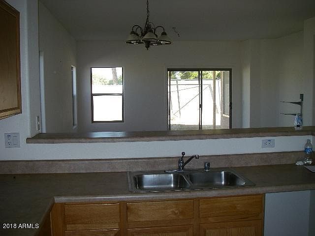 2nd image of 1149 N 6th St