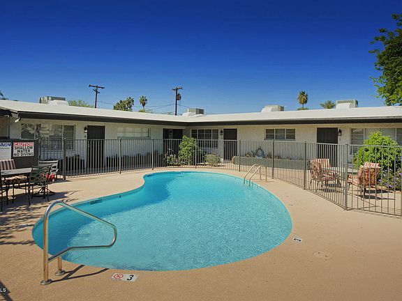 2nd image of 909 E Marlette Ave APT 2