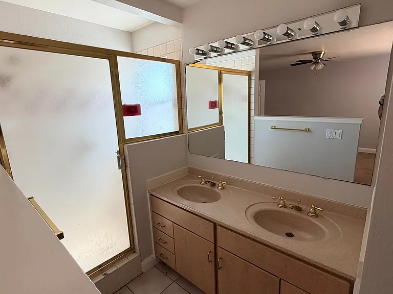 5308 Lightwood Dr — Photo 17