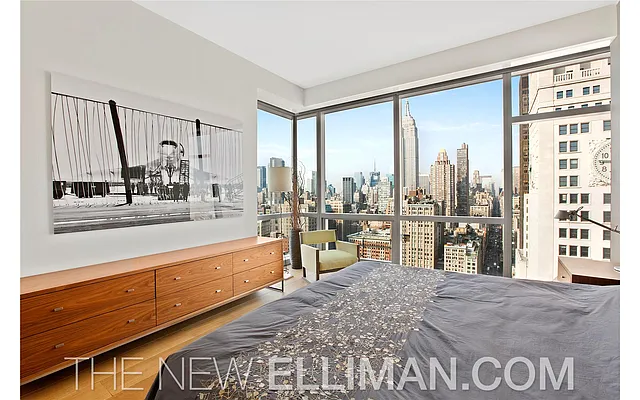 Rented by Douglas Elliman | media 38