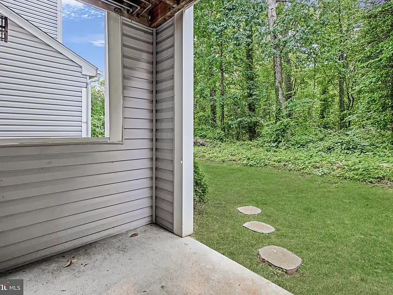 653 Burtons Cove Way #1 — Photo 8