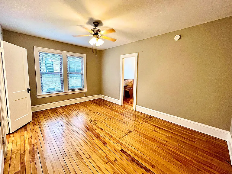 Stevens Square Apartments — Photo 80