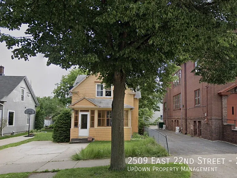 2509 E 22nd St #2 — Photo 1