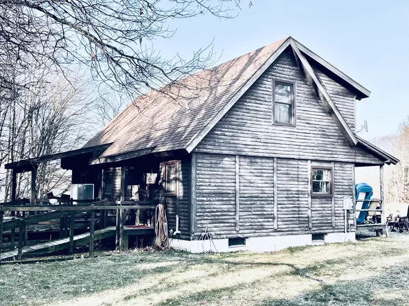 9881 S 34th St, Scotts, MI 49088